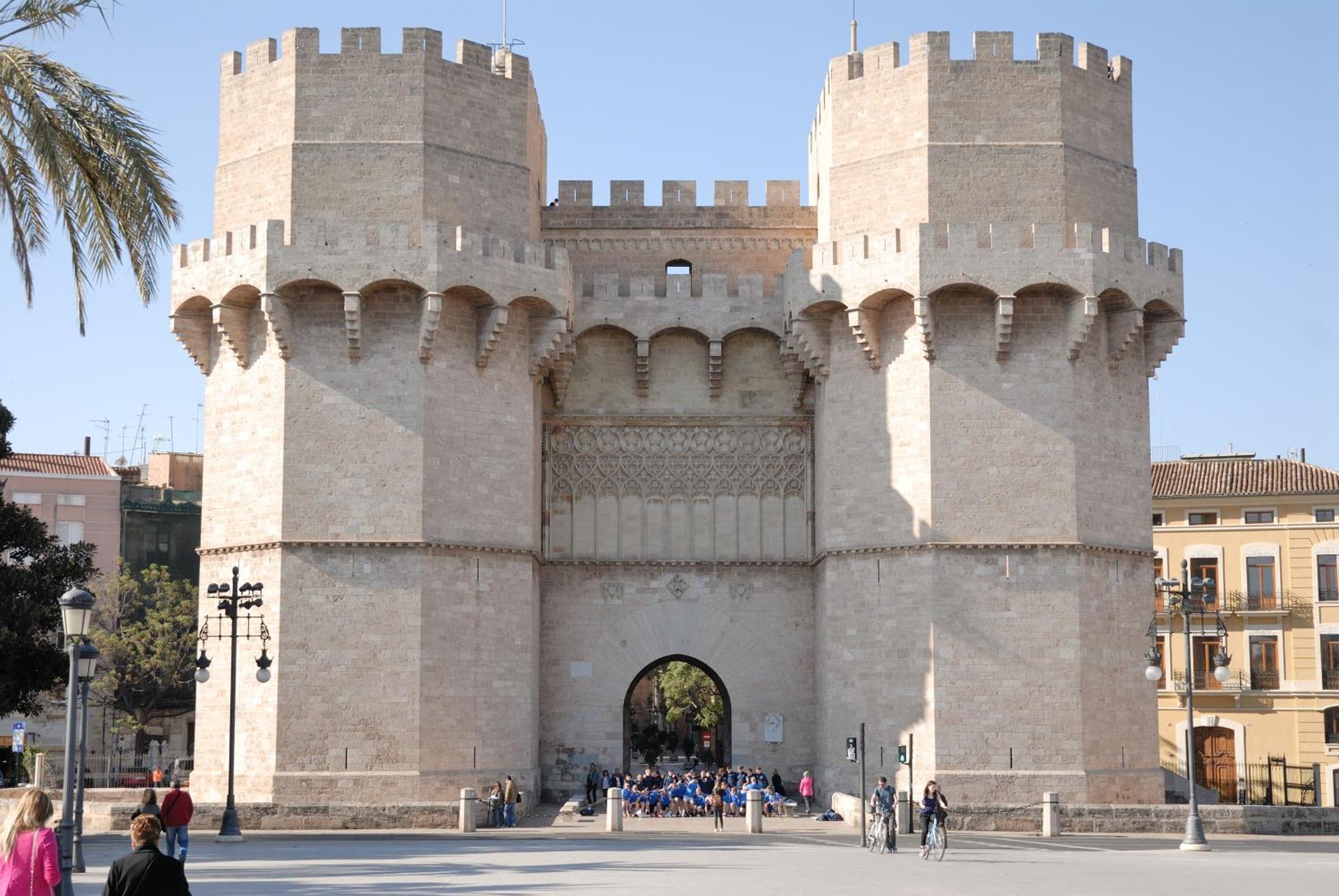 Travel Habitat Mediterranean Suites Valencia Eksteriør billede