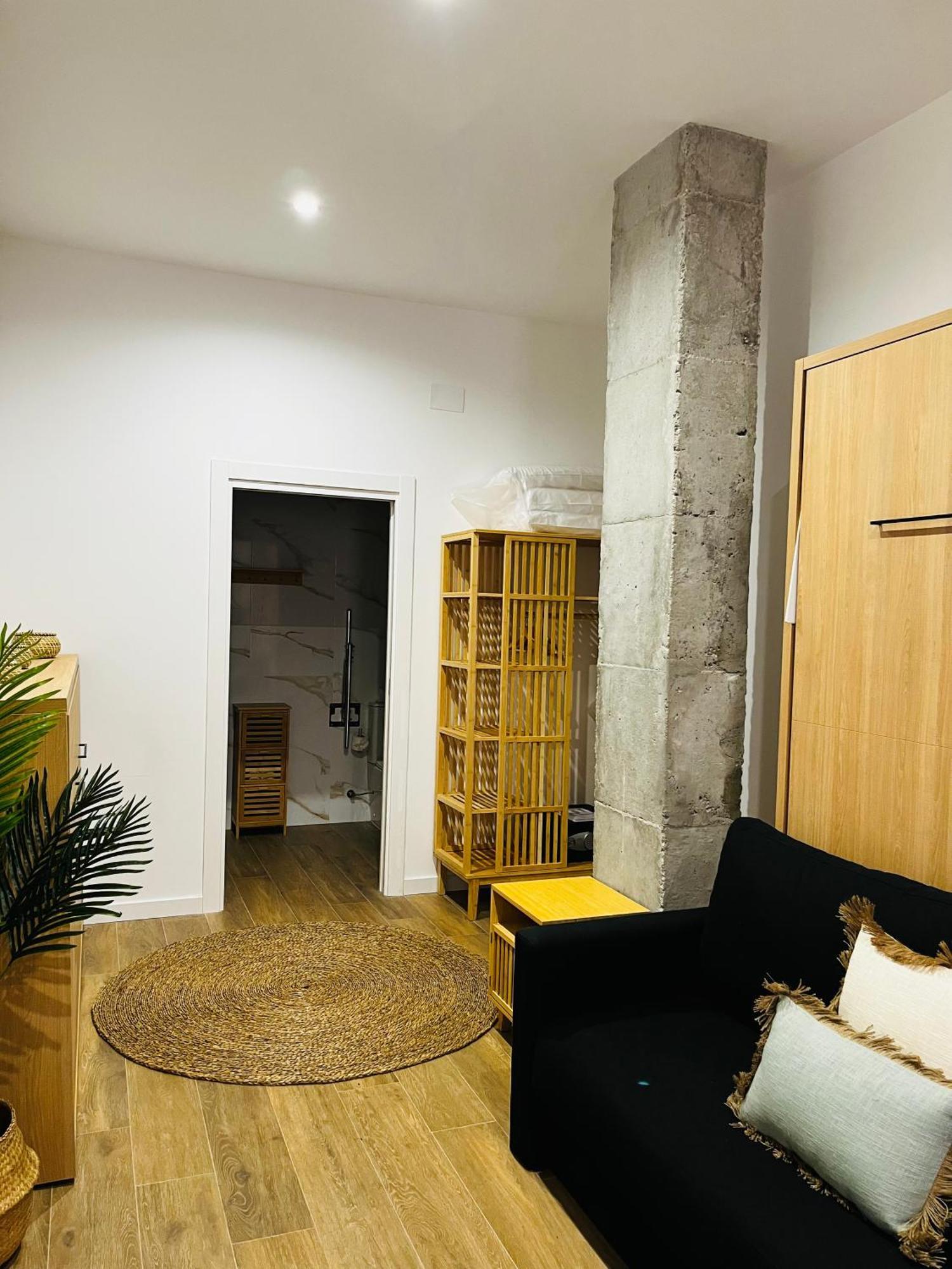 Travel Habitat Mediterranean Suites Valencia Eksteriør billede