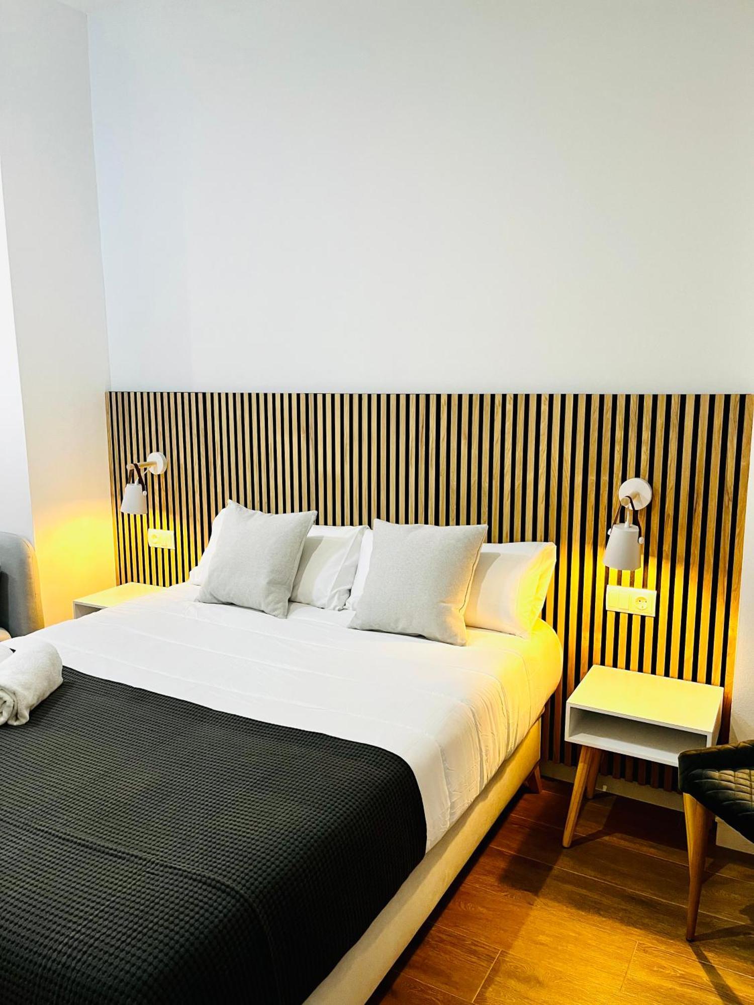Travel Habitat Mediterranean Suites Valencia Værelse billede